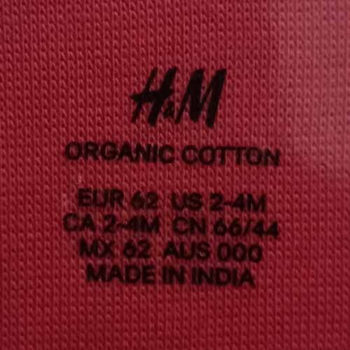 Pad printing on label for textiles